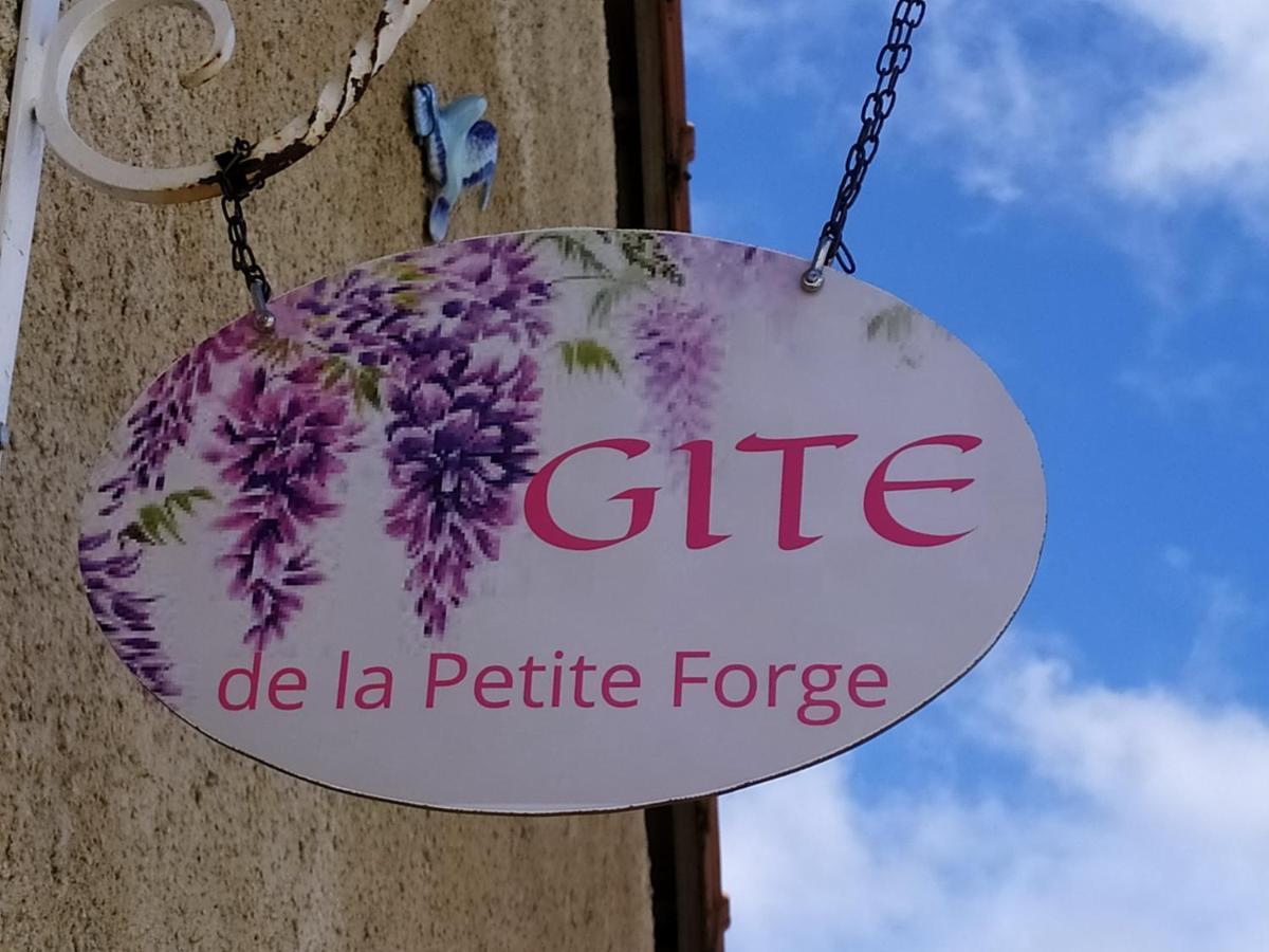 Gite De La Petite Forge Villa Clevilliers Eksteriør bilde